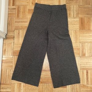Zara Grey Gaucho Pants with Elastic Band. Size XL.